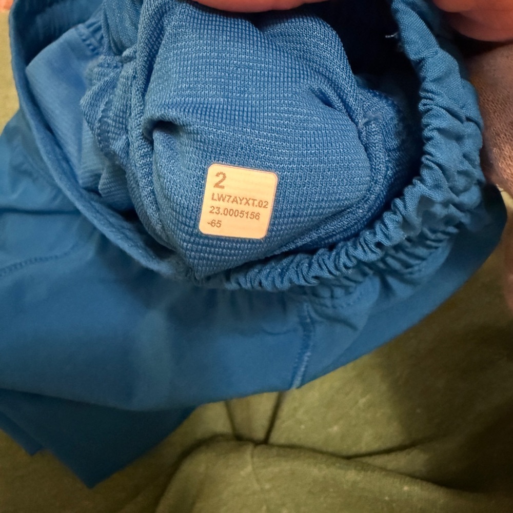 Lululemon Blue Hotty Hots - Picture 3 of 3